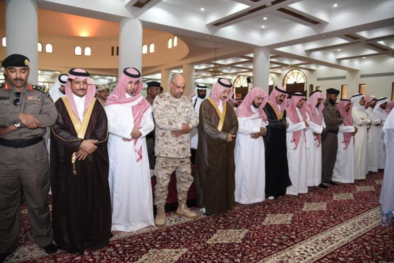 القياده تعزي شهيد الواجب 