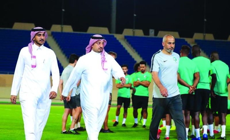 المسحل: قريبا سنعلن عن رعاة جدد للأخضر