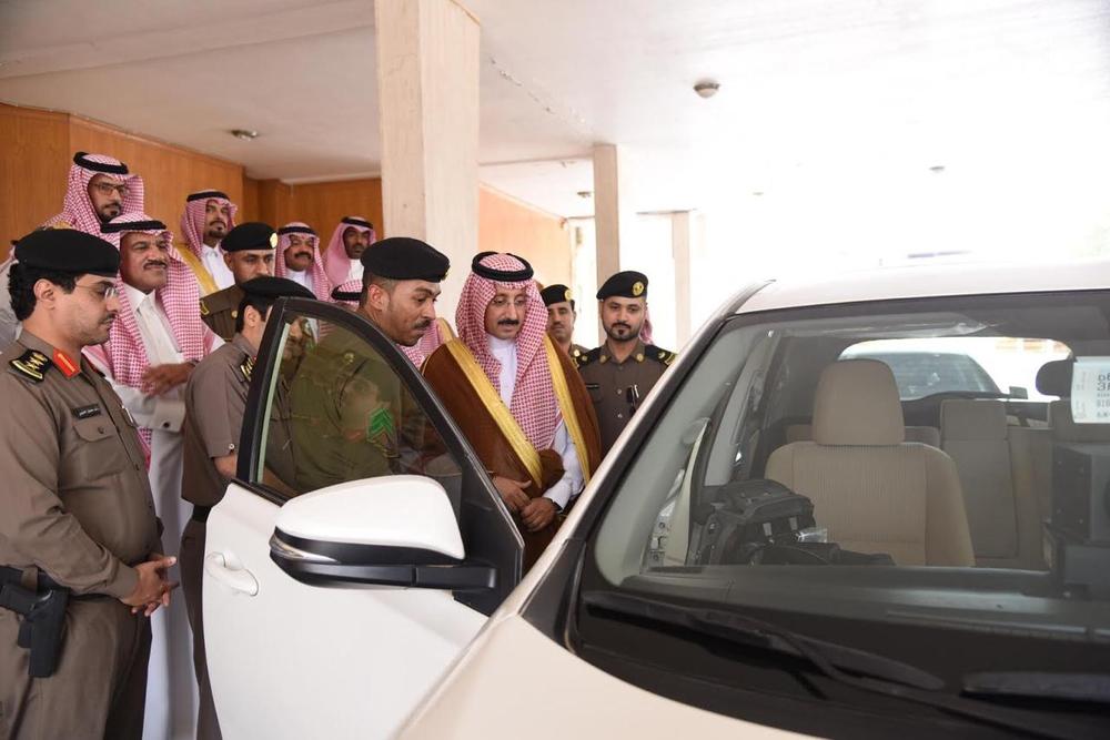 تدشين مركبات الرصد الآلي للمخالفات بالأحساء