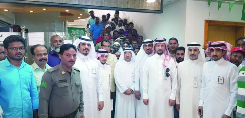 «عمل الخبر» ينهي دعاوى 195 وافدا بـ 8 ملايين ريال
