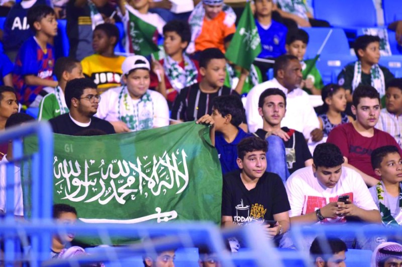 تسيير حافلات من الدمام لمؤازرة الأبطال