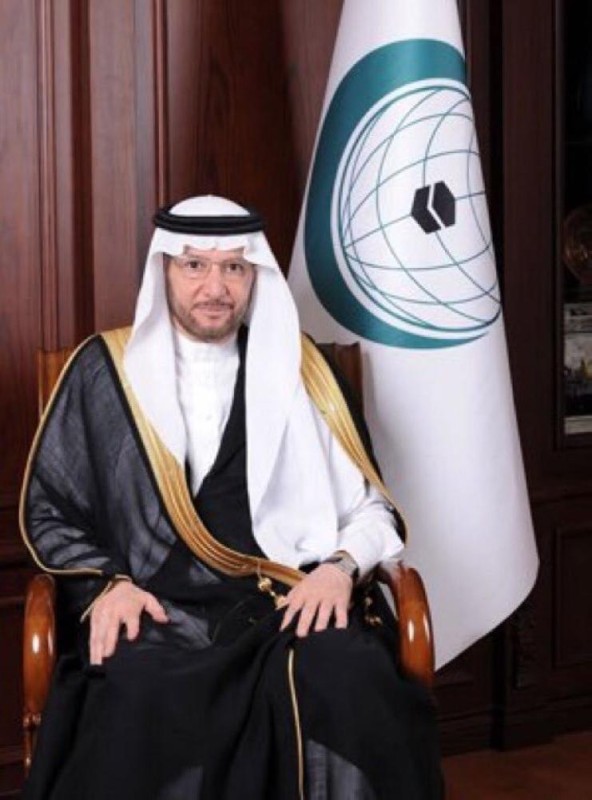 العثيمين : نرحّب بالبيان السعودي الإماراتي المشترك