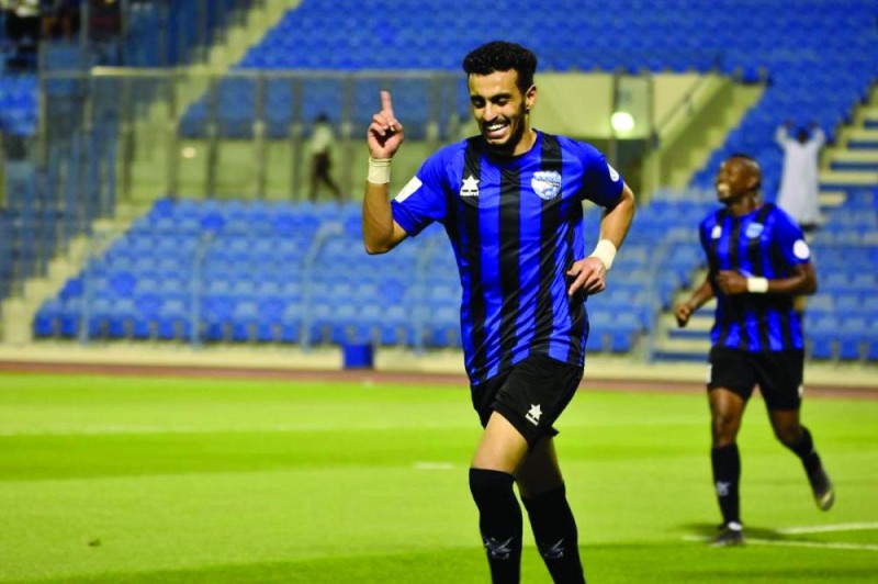 القادسية والكوكب.. «قمة الصدارة»