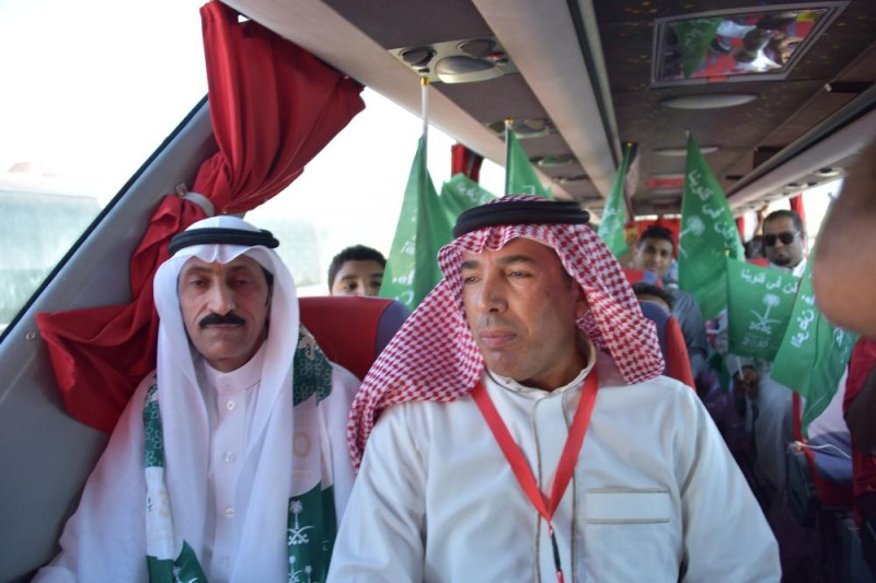 جماهير الأخضر تغادر الى البحرين