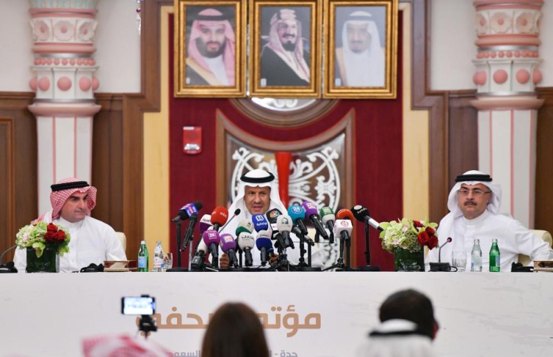 «11 مليون برميل».. وزير الطاقة: إمدادات النفط عادت لمستوياتها 