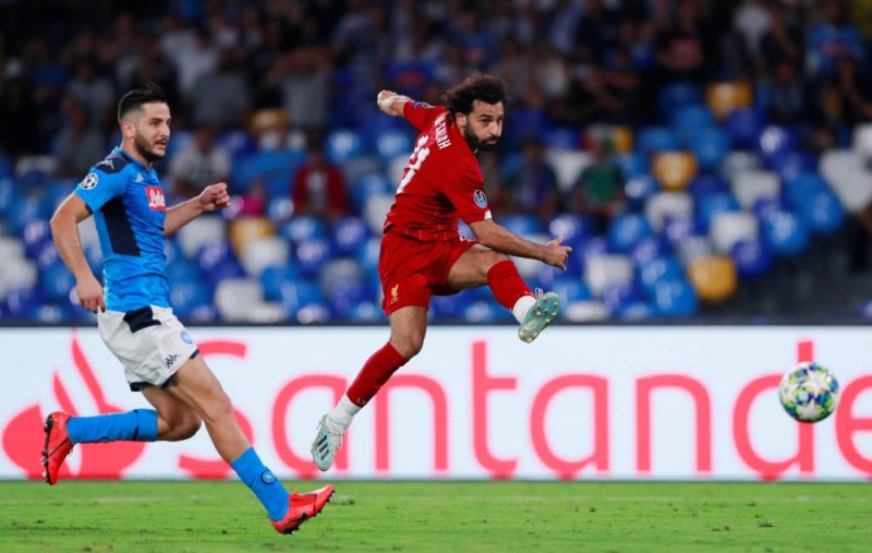 ليفربول يستهل الدفاع عن لقبه بالخسارة من نابولي