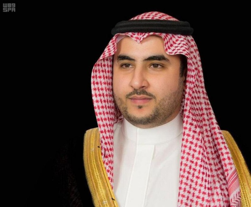 نائب وزير الدفاع يهنيء القيادة باليوم الوطني