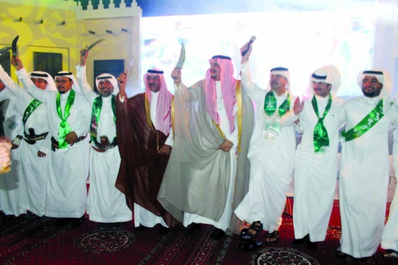 فقرات غنائية وعروض عسكرية وفلكلورية في بقيق