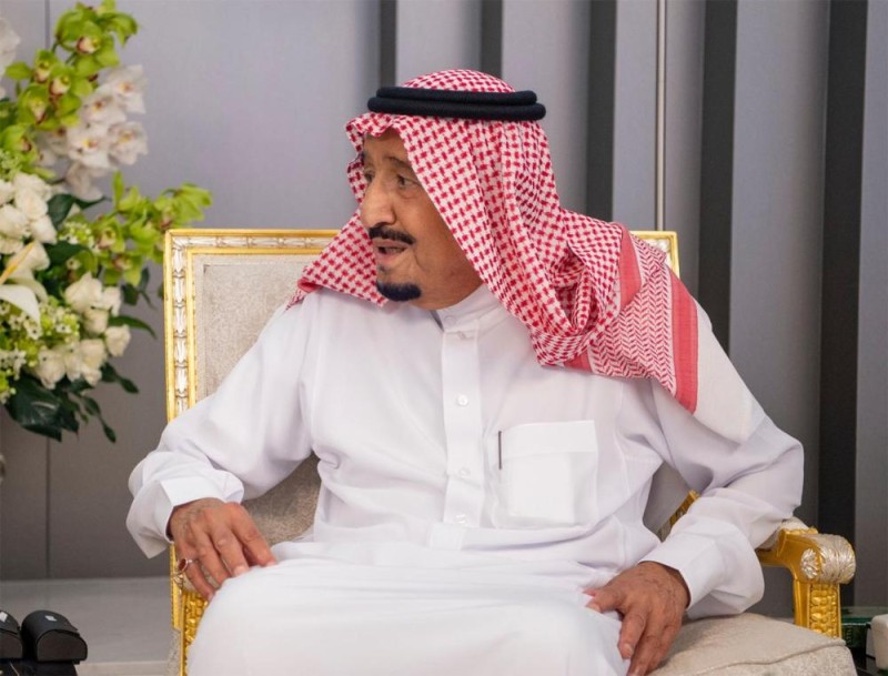 خادم الحرمين الشريفين يستقبل رئيس وزراء العراق