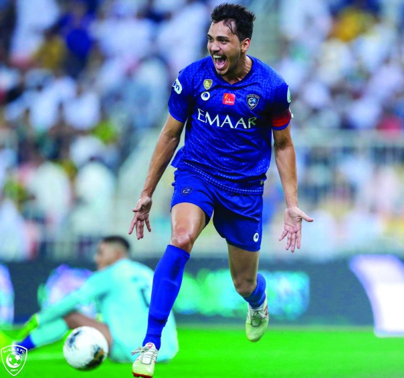 قوة الهلال تصطدم بتكامل التعاون