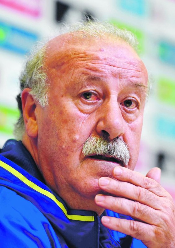 دل بوسكي: ميسي أفضللاعب في كل العصور