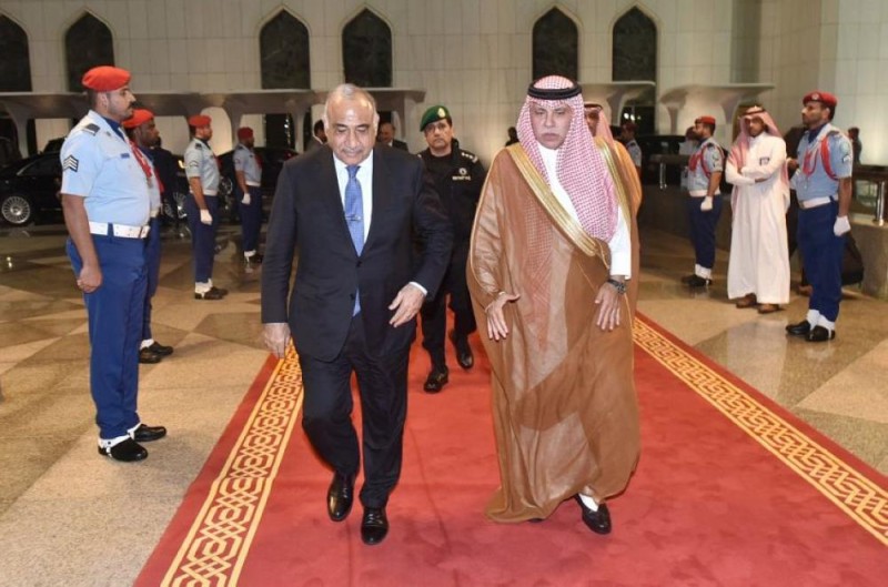 رئيس الوزراء العراقي يغادر جدة