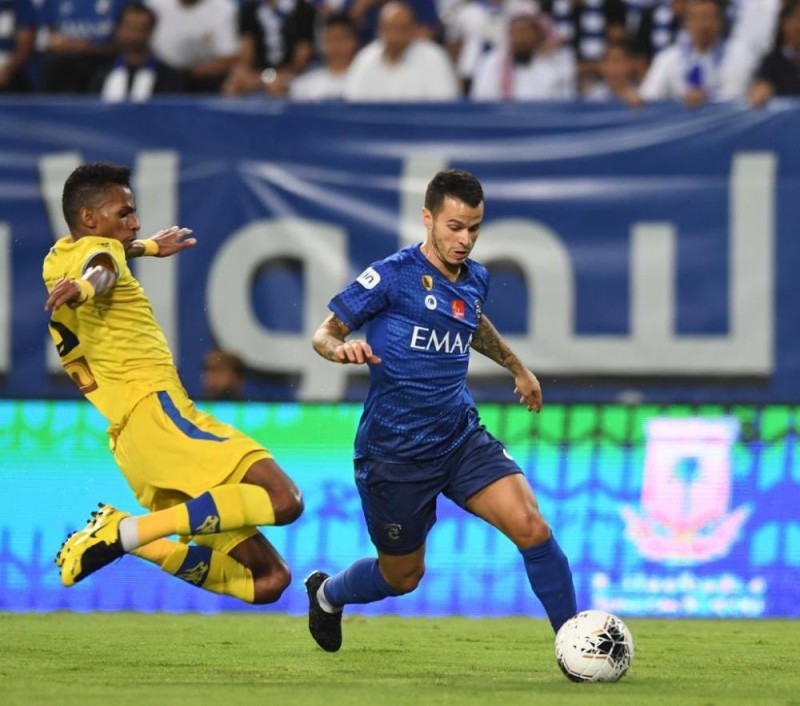 «النيران الصديقة» تغتال التعاون أمام الهلال