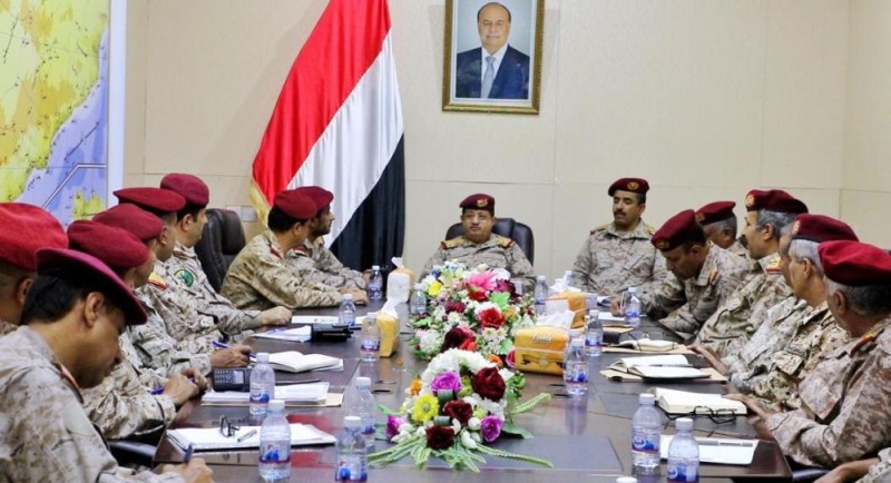 وزير الدفاع اليمني: المعركة ضد المليشيا خيارٌ لا رجعة عنه