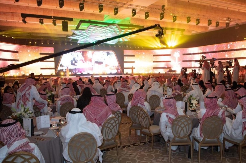 «الإعلام» تعلن الفائزين بجوائز التميز الإعلامي