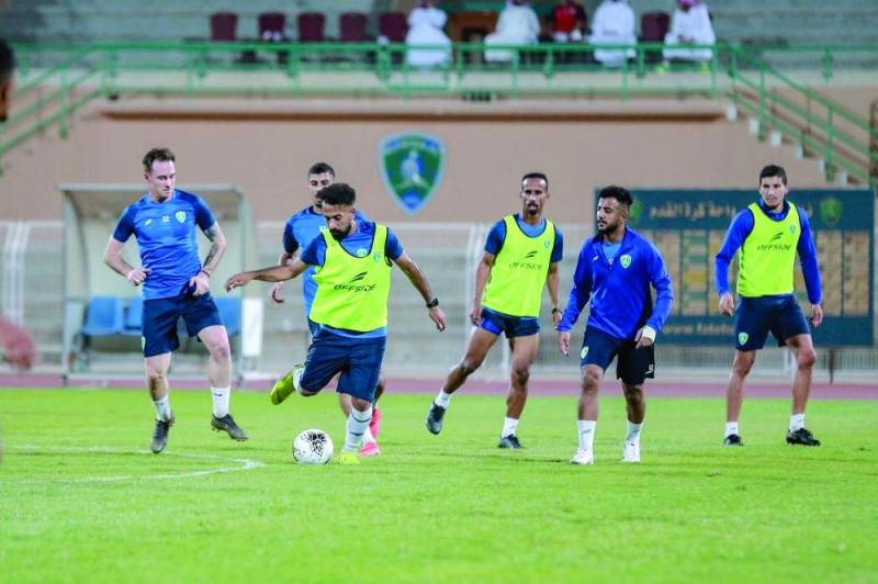 النتائج تعصف بالفتح في 