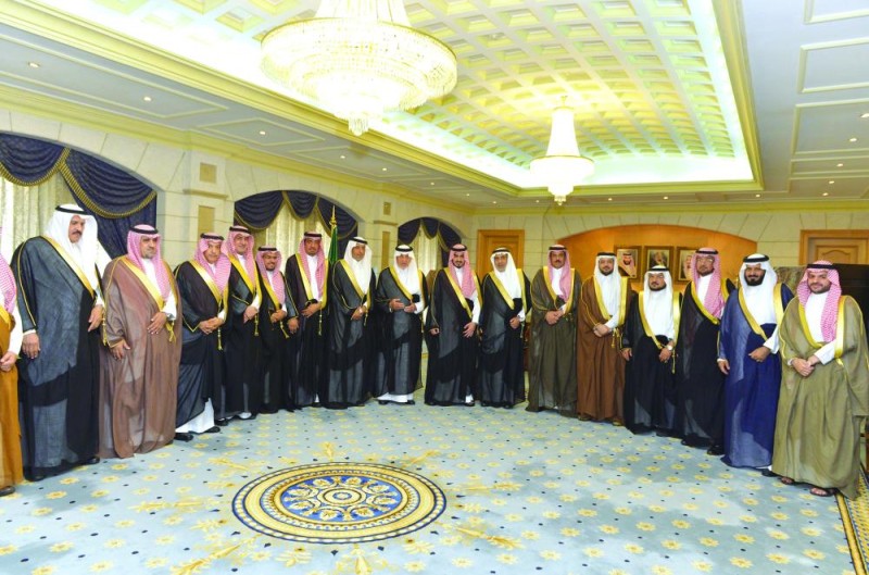 أمير مكة يستقبل أمناء مجالس المناطق