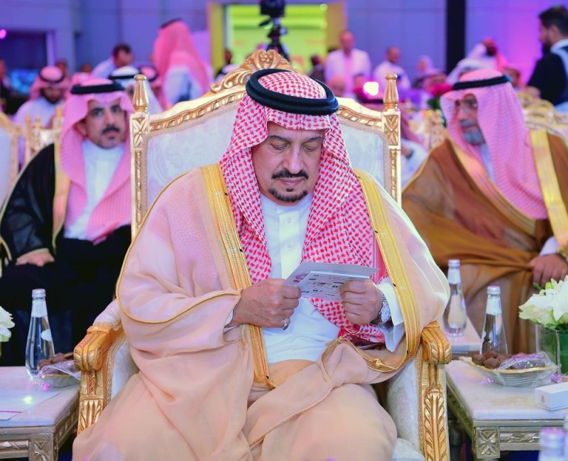 أمير الرياض يرعى تدشين «التوعية بسرطان الثدي»