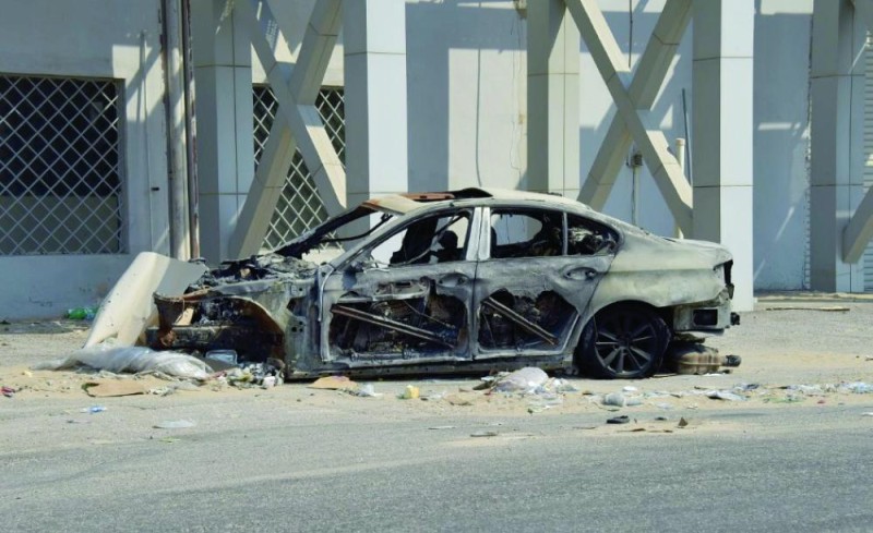 المركبات التالفة.. ألغام في شوارع «خالدية الدمام»