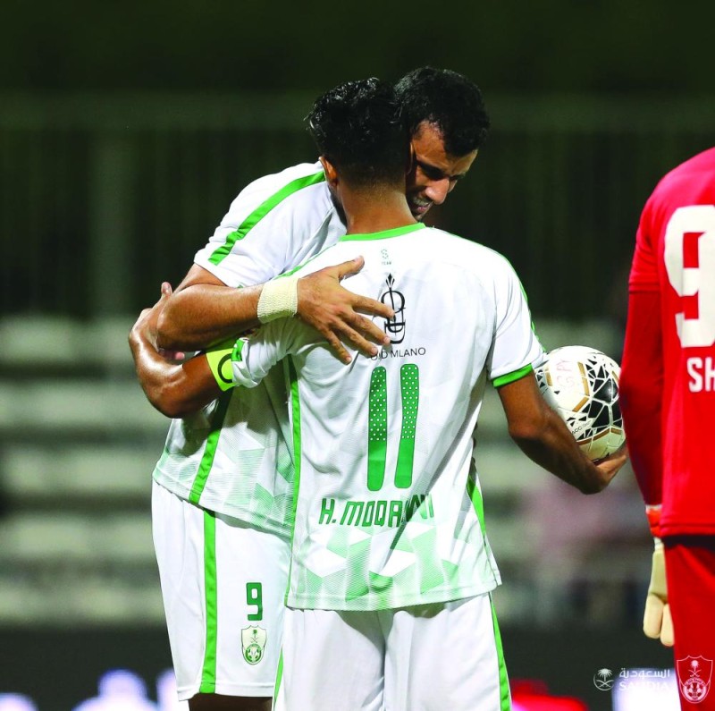الأهلي يبسط نفوذه على الفيحاء