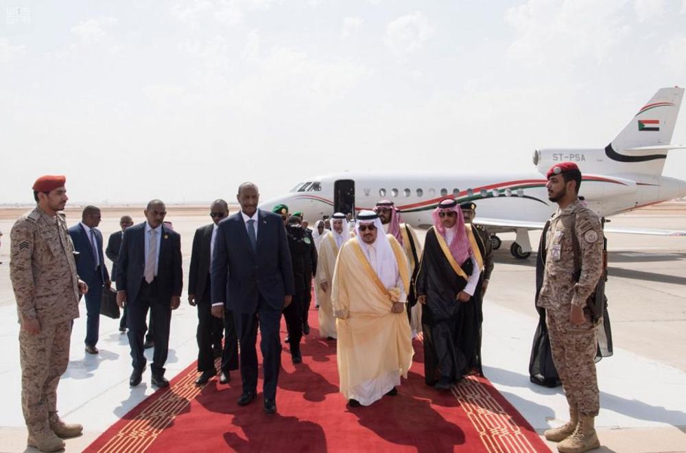 رئيس مجلس السيادة السوداني يصل الرياض