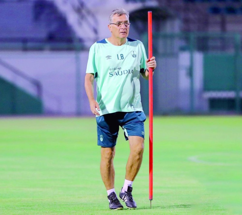 الهلال «يكوش على الأرقام في دوري المحترفين
