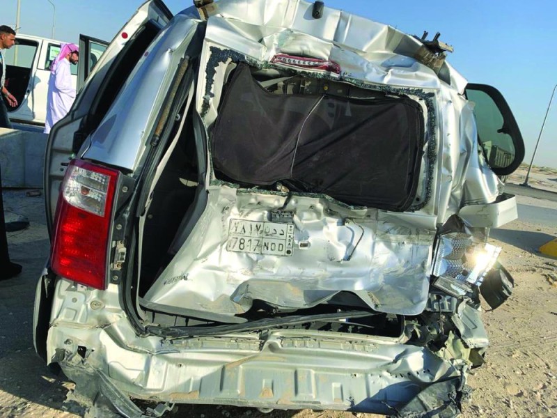 نجاة 5 موظفات تعرضن لحادث مروري