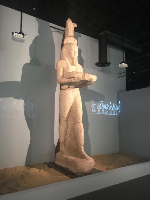 «أسرار مصر الغارقة» يصل محطته الثالثة بكاليفورنيا