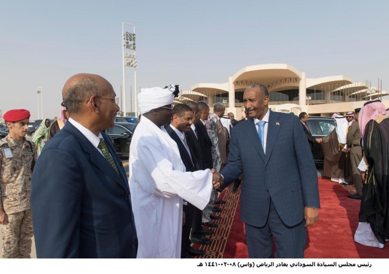 رئيس مجلس السيادة السوداني يغادر الرياض