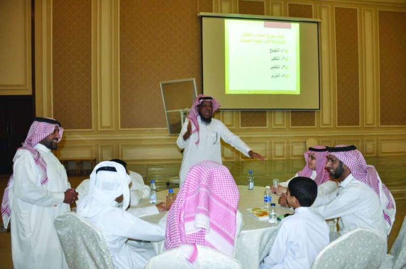 توعية مجتمعية بخطورة «الإرهاب الإلكتروني»