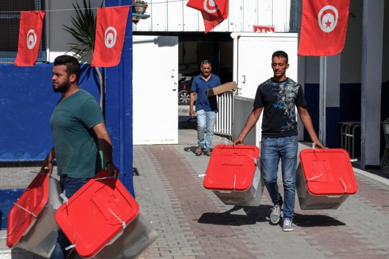 التونسيون يختارون رئيس البلاد.. غدًا