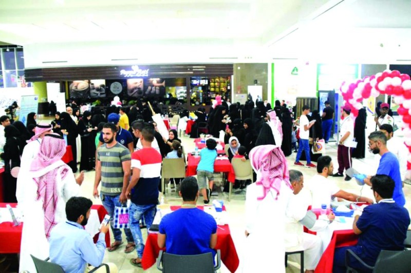 700 مستفيد بمعرض توعوي عن القلب في الدمام