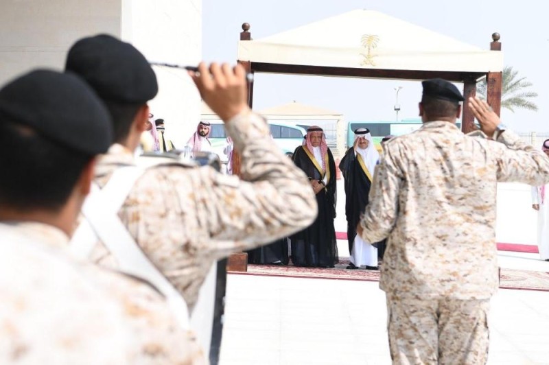 أمير الشرقية ينوه بتعزيز المسؤولية الإجتماعية للقطاع الخاص