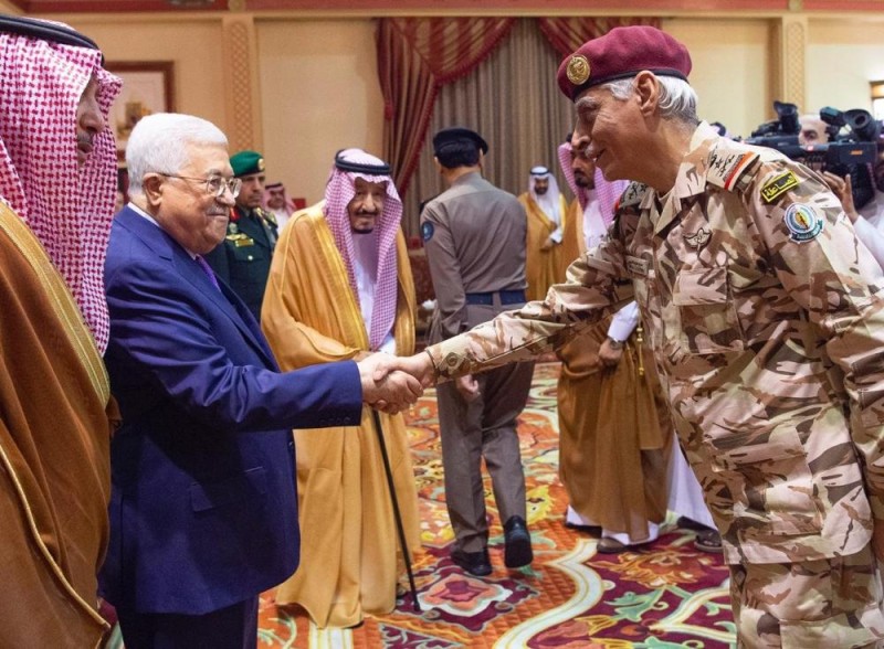 خادم الحرمين الشريفين يستقبل الرئيس الفلسطيني