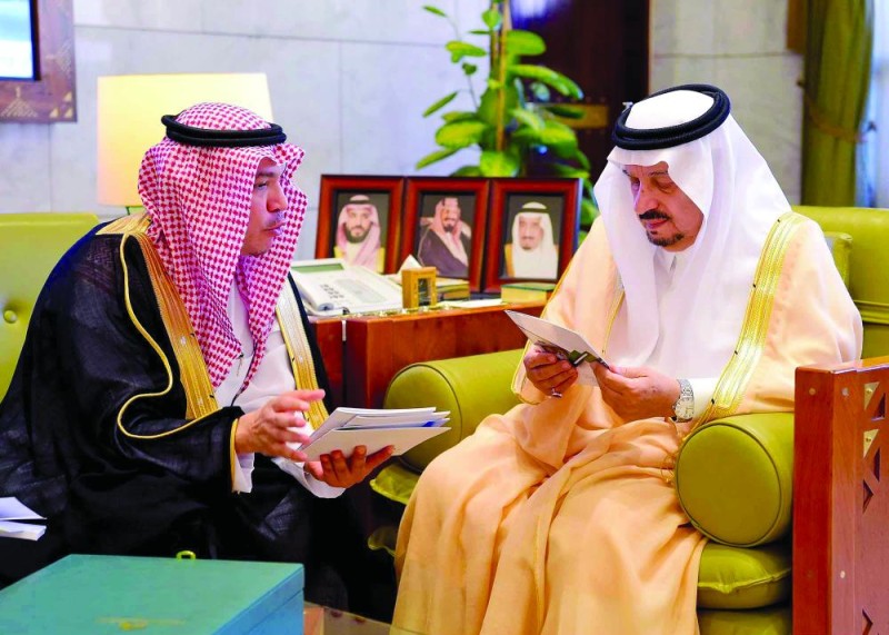 أمير الرياض يطلع على مهام «تقويم التعليم والتدريب»