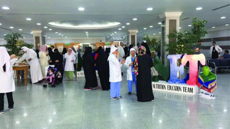 «جامعي الخبر» يحتفي باليوم العالمي للغذاء