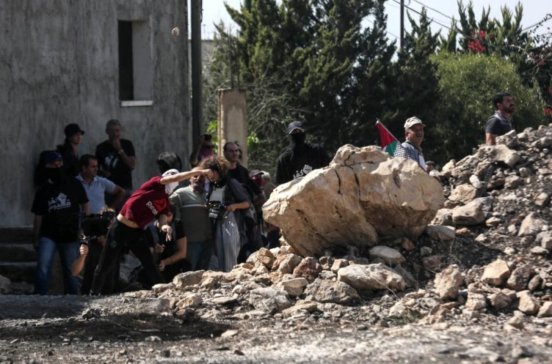 إصابة عشرات الفلسطينيين برصاص الاحتلال في غزة