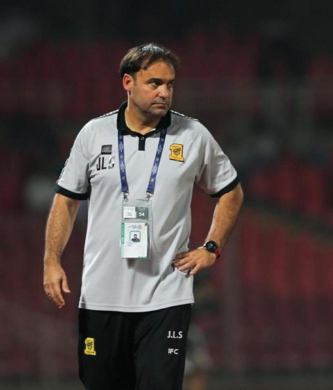 «الاتحاد»: إقالة سييرا وتكليف العبدلي