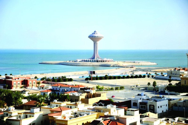 بالصور.. مراحل العمل في سنوات مختلفة ببرج الخبر