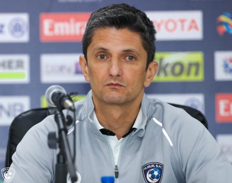 لوشيسكو : الهلال يتسلح بالأرض والجمهور أمام السد