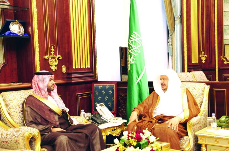 رئيس «الشورى» يستقبل سفير المملكة بالبحرين