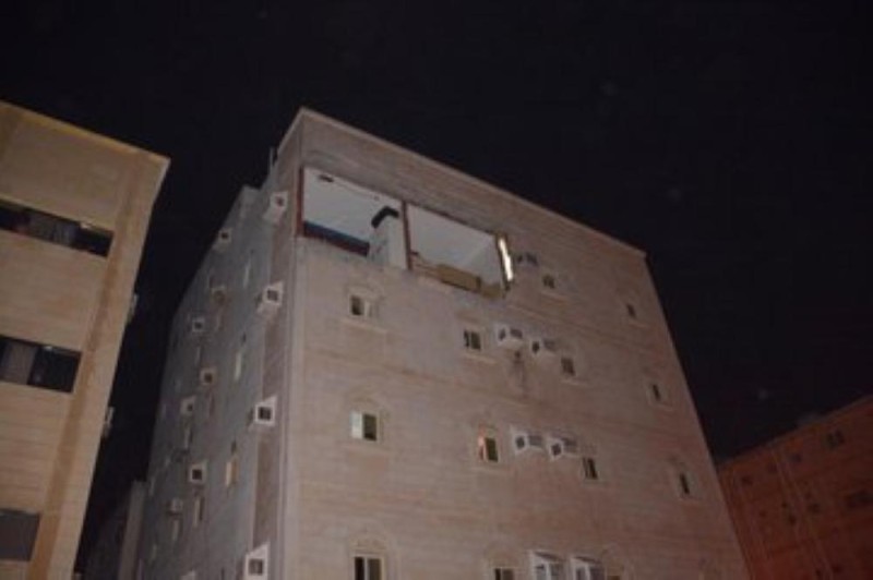 إصابتان في حريق داخل شقة بجدة