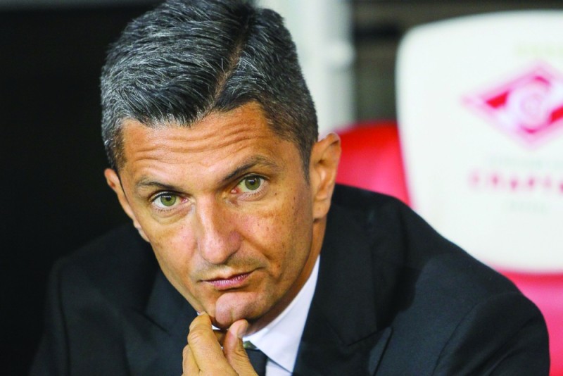 ثالث المدربين يصعد بالهلال إلى النهائي