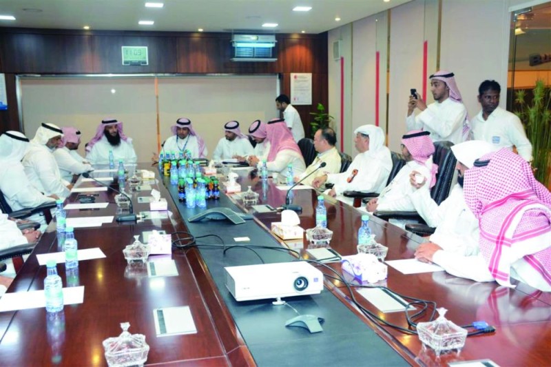 «بريد الشرقية»: التسوق الرقمي يزيد الإقبال على الشحن