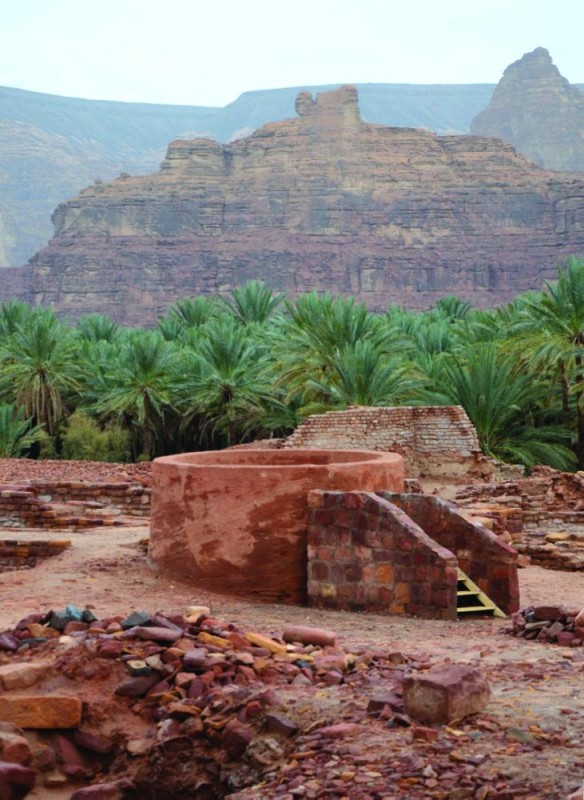 النقوش «اللحيانية» في جبال الخريبة الحمراء