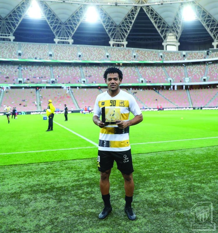 رومارينهو أفضل لاعب لشهر سبتمبر