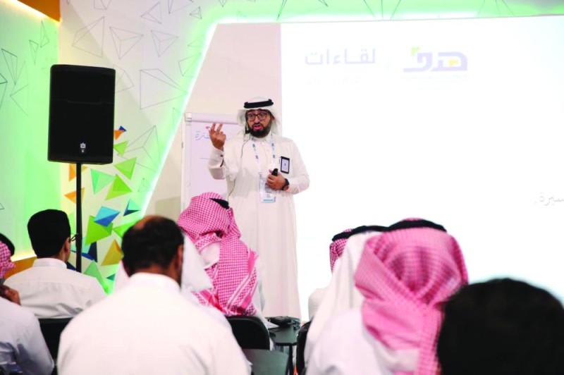 طالبو العمل: «لقاءات الدمام» يتيح فرصا وظيفية متنوعة للشباب