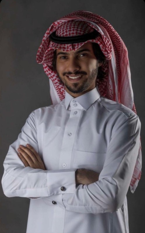 «رونق» يمنح تشكيليي حفر الباطن فرصة التألق