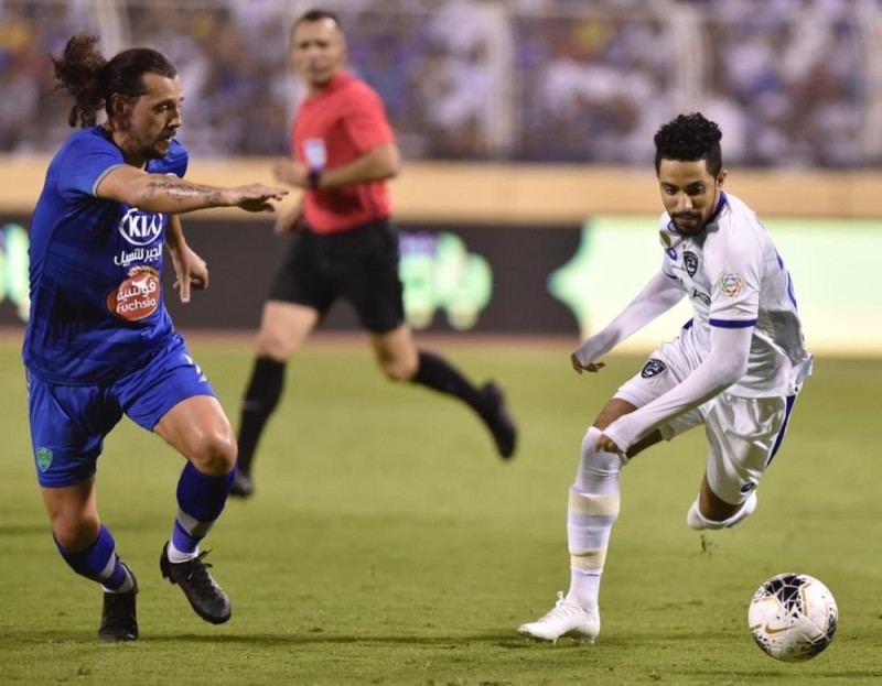 تعادل إيجابي بين الفتح والهلال