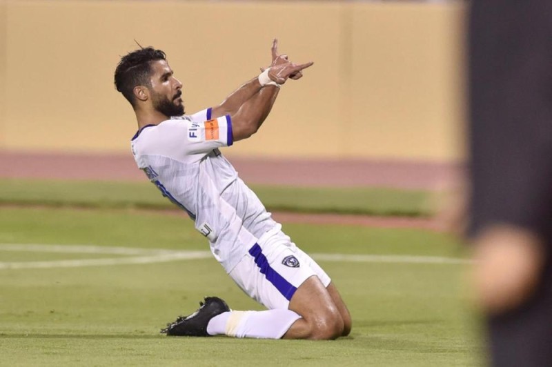 تعادل إيجابي بين الفتح والهلال